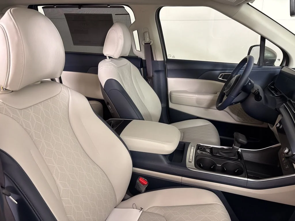 New 2026 Silver Kia EX image 20