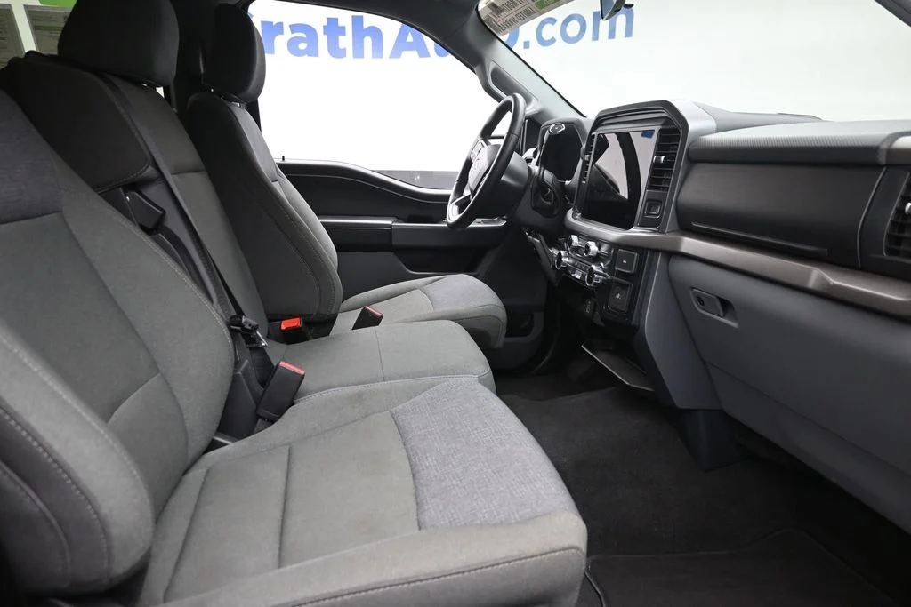 Certified Used 2025 Gray Ford XLT image 9