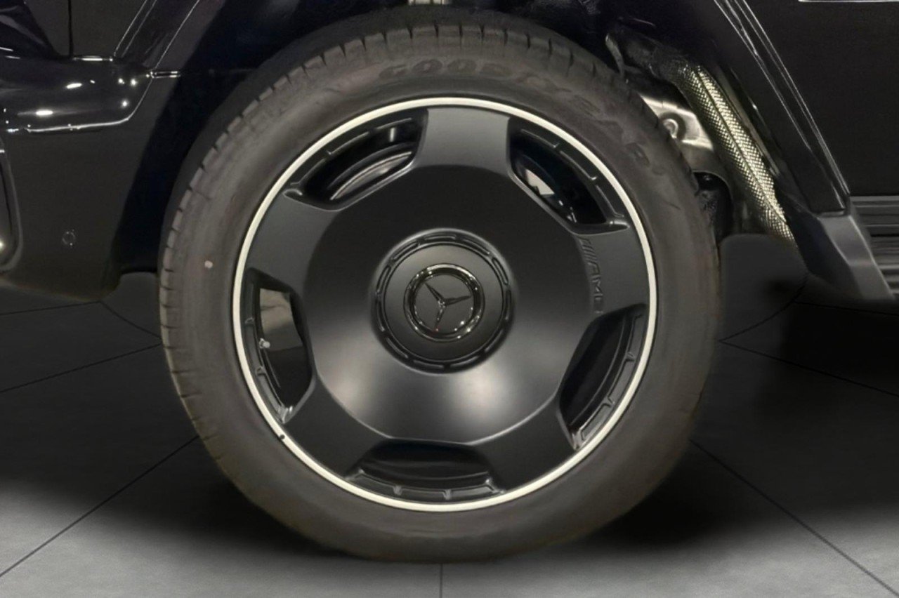 New 2027 Obsidian Black Metallic Mercedes-Benz AMG® G 63 SUV image 10