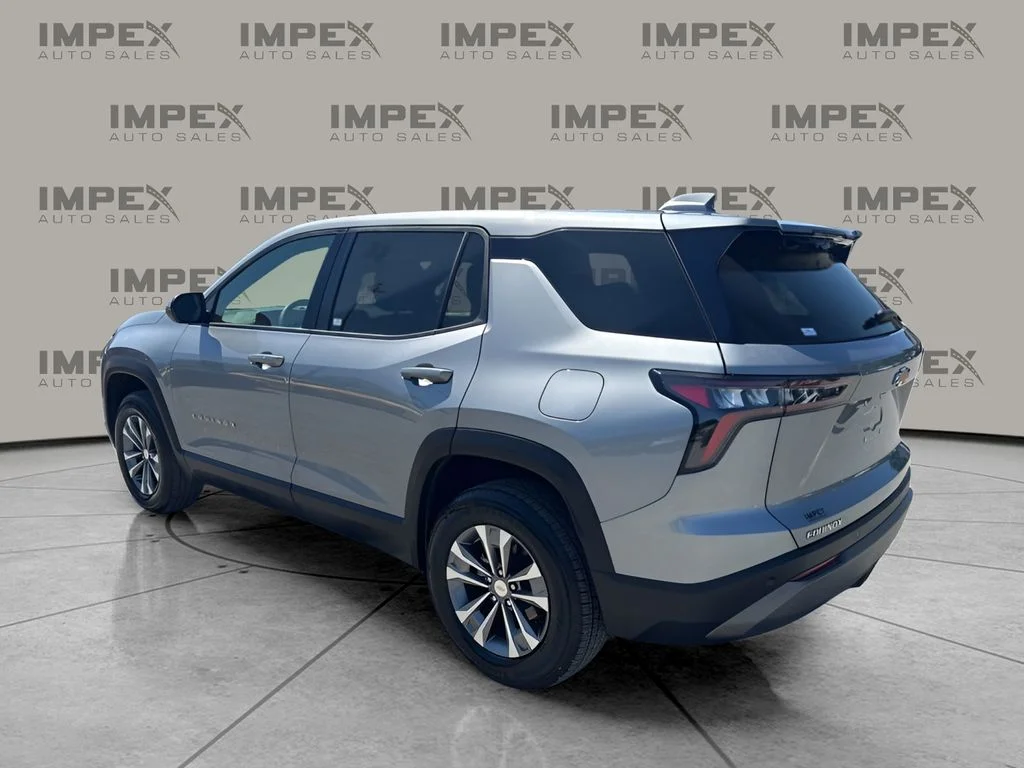 Used 2026 Gray Chevrolet LT image 3