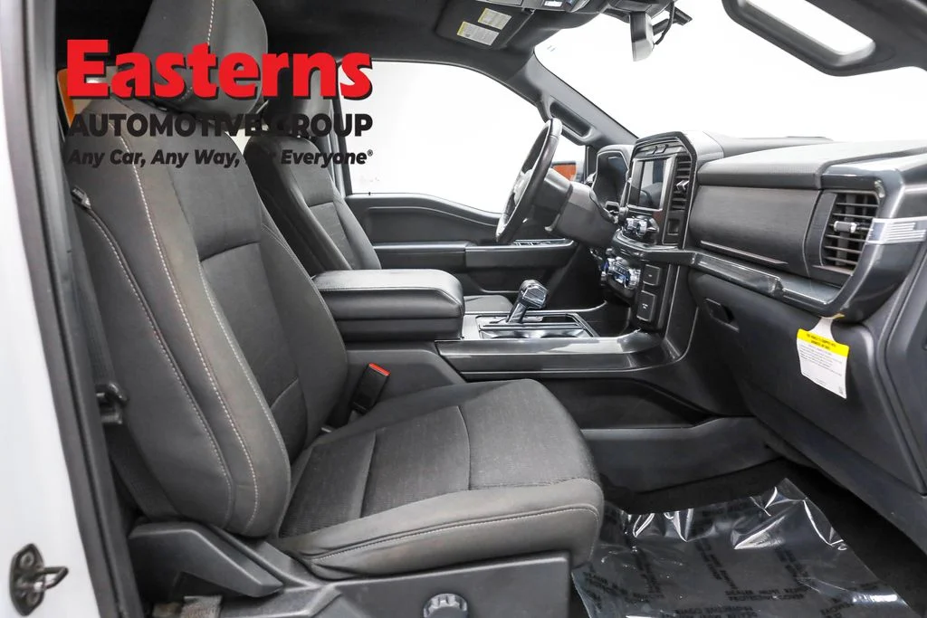 Used 2022 White Ford XLT image 25