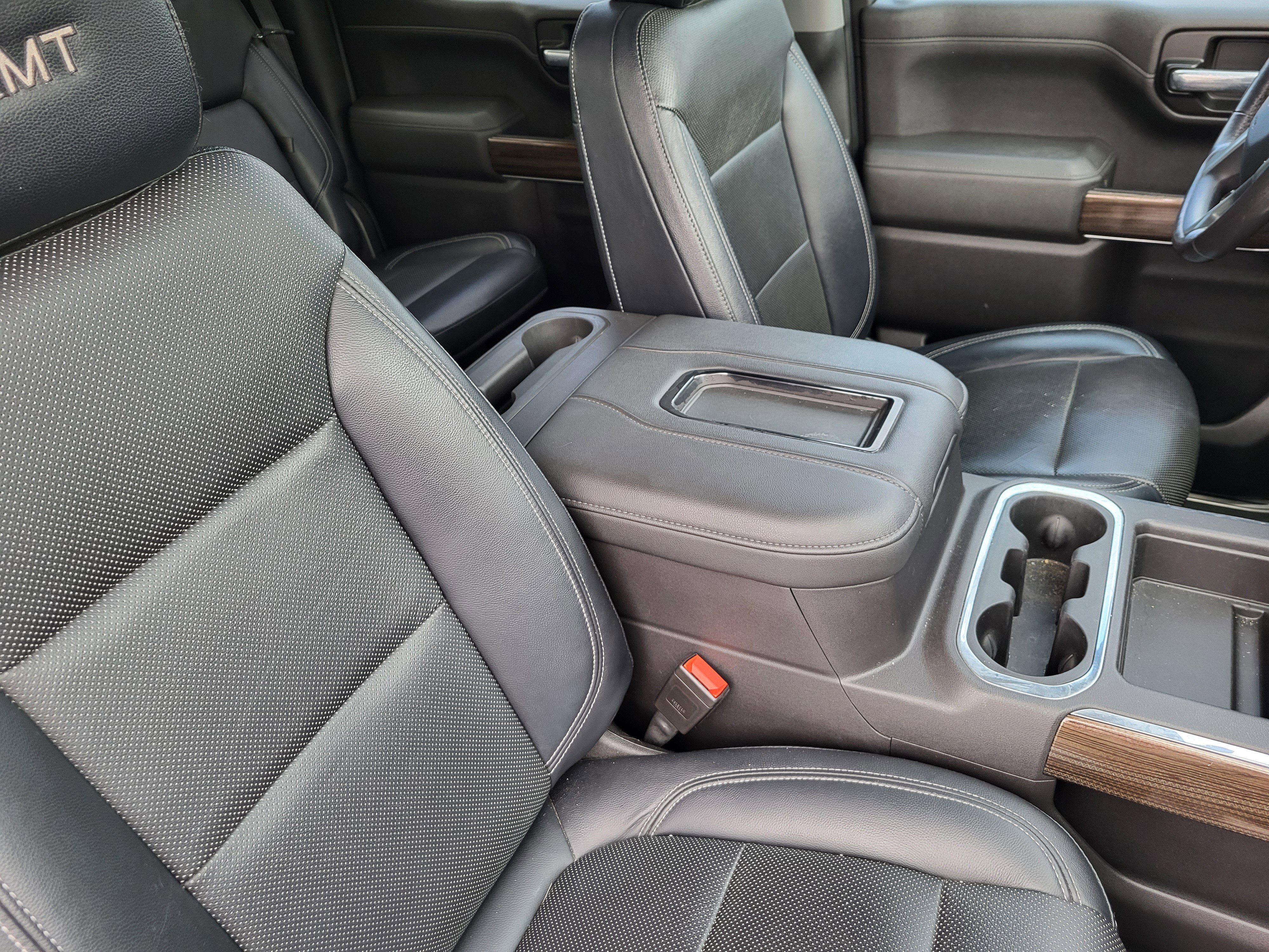 Used 2021 SUMMIT WHITE Chevrolet RST image 12