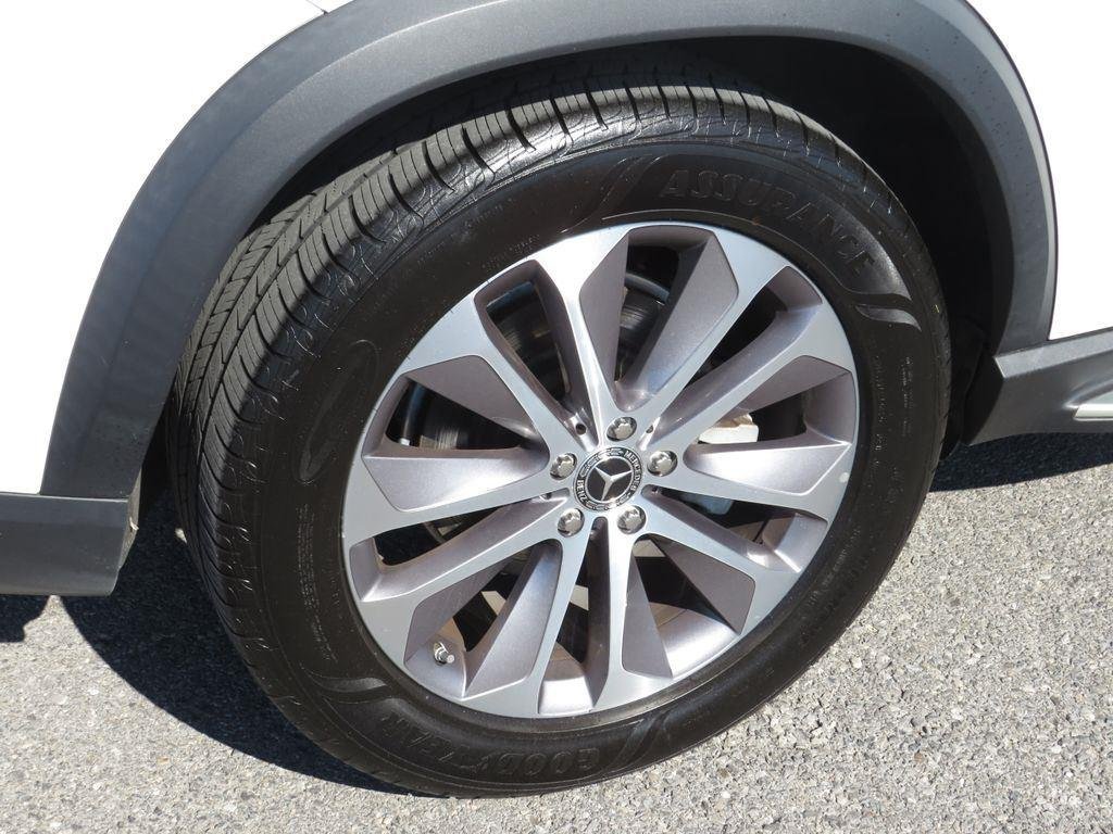 Used 2021 White Mercedes-Benz GLE 350 image 9