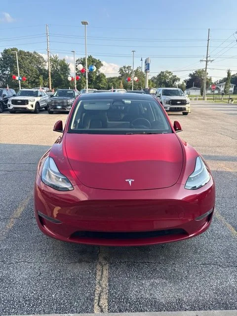 Used 2023 White Tesla Long Range image 2