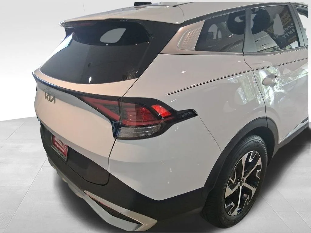 Used 2024 White Kia EX image 6