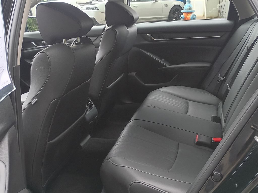 Used 2020 Modern Steel Metallic Honda EX-L image 15