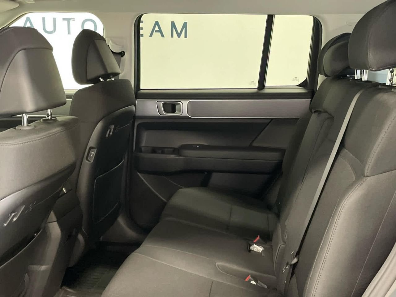 New 2026 Ecotronic Gray Hyundai SE FWD image 16