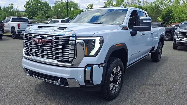 New 2026 Glacier White Tricoat GMC Denali image 5