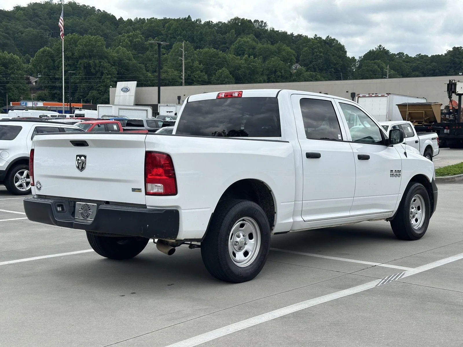Used 2017 Bright White Clearcoat Ram Tradesman image 7