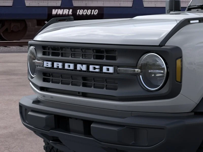 New 2026 Avalanche Gray Ford Base image 19