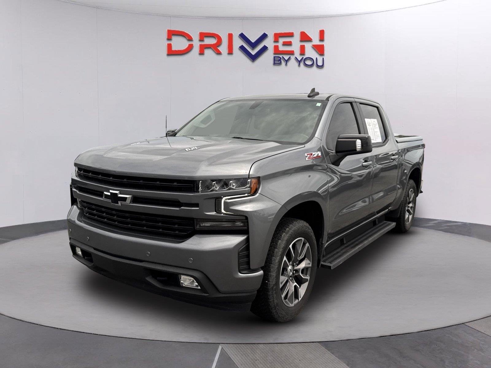 Used 2021 SATIN STEEL METALLIC Chevrolet RST image 8
