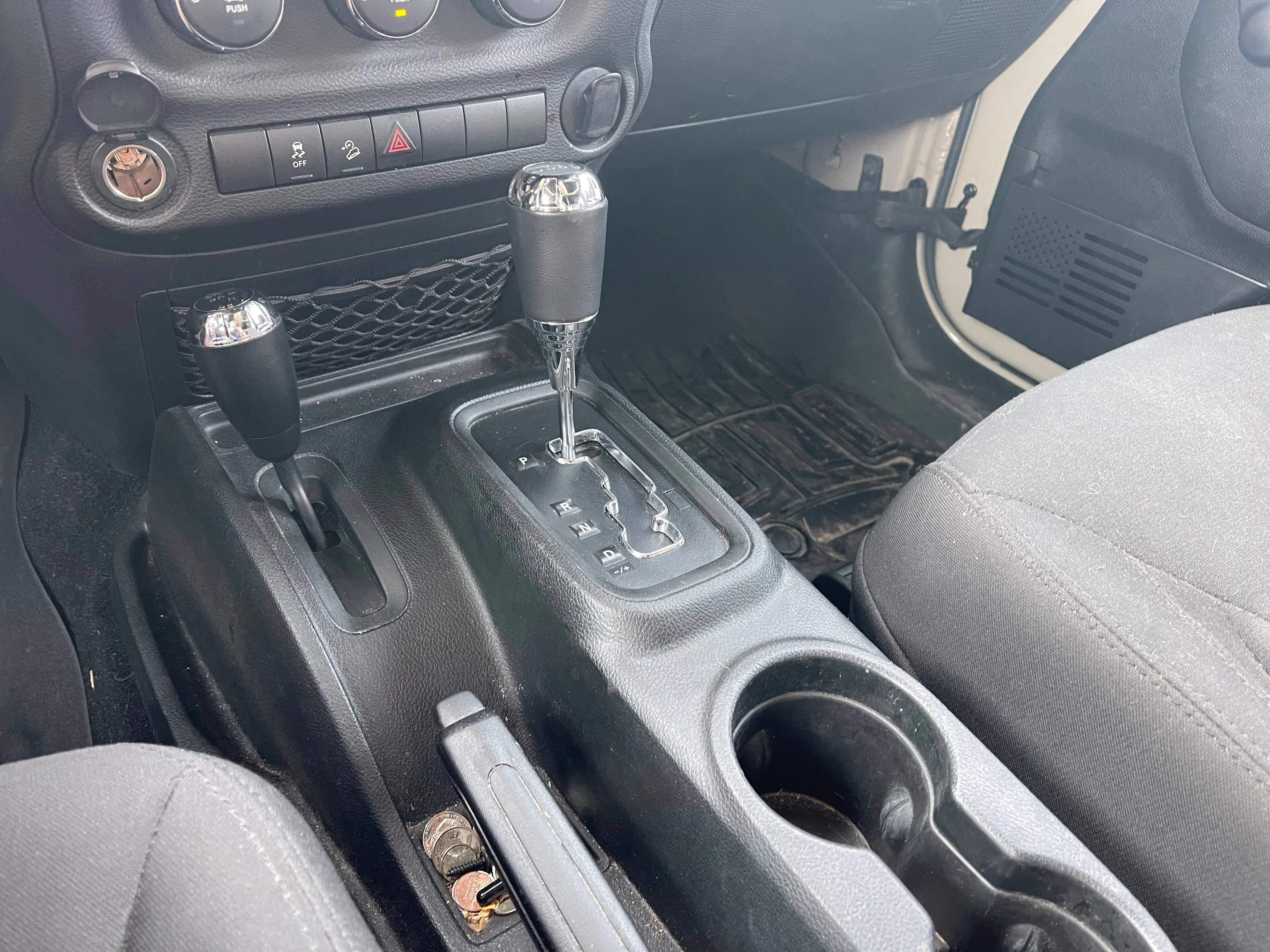 Used 2017 Gobi Jeep Sport image 13