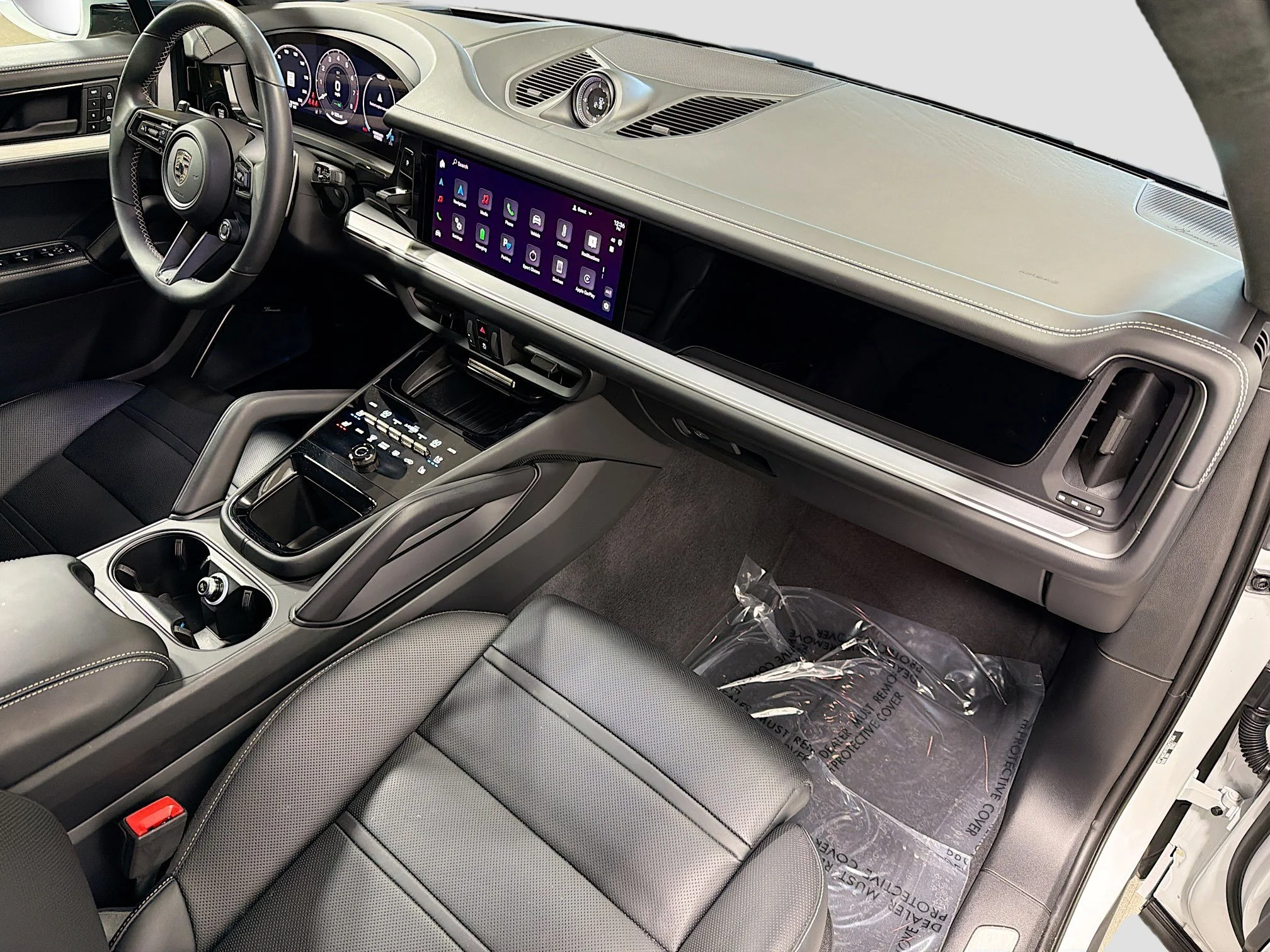 2025 Porsche Cayenne Turbo E-Hybrid - Photo 15