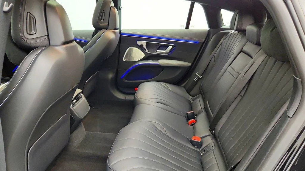 Used 2023 Black Mercedes-Benz EQS 450 4MATIC® Sedan w/ Massage Seats & Active Ambient Lighting image 20