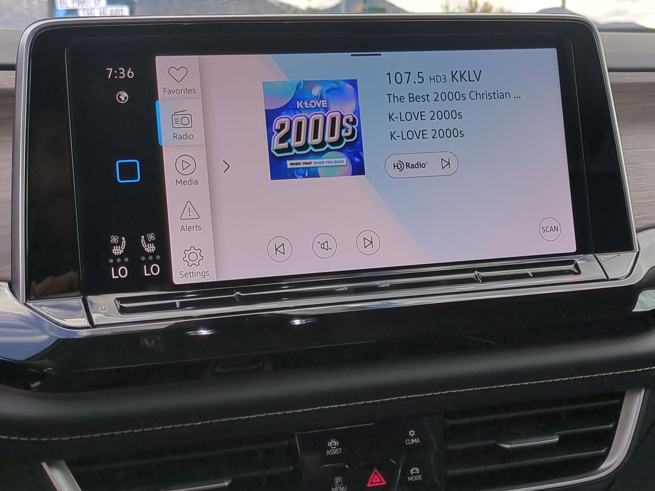 2026 Volkswagen Atlas SEL Premium R-Line - Photo 12