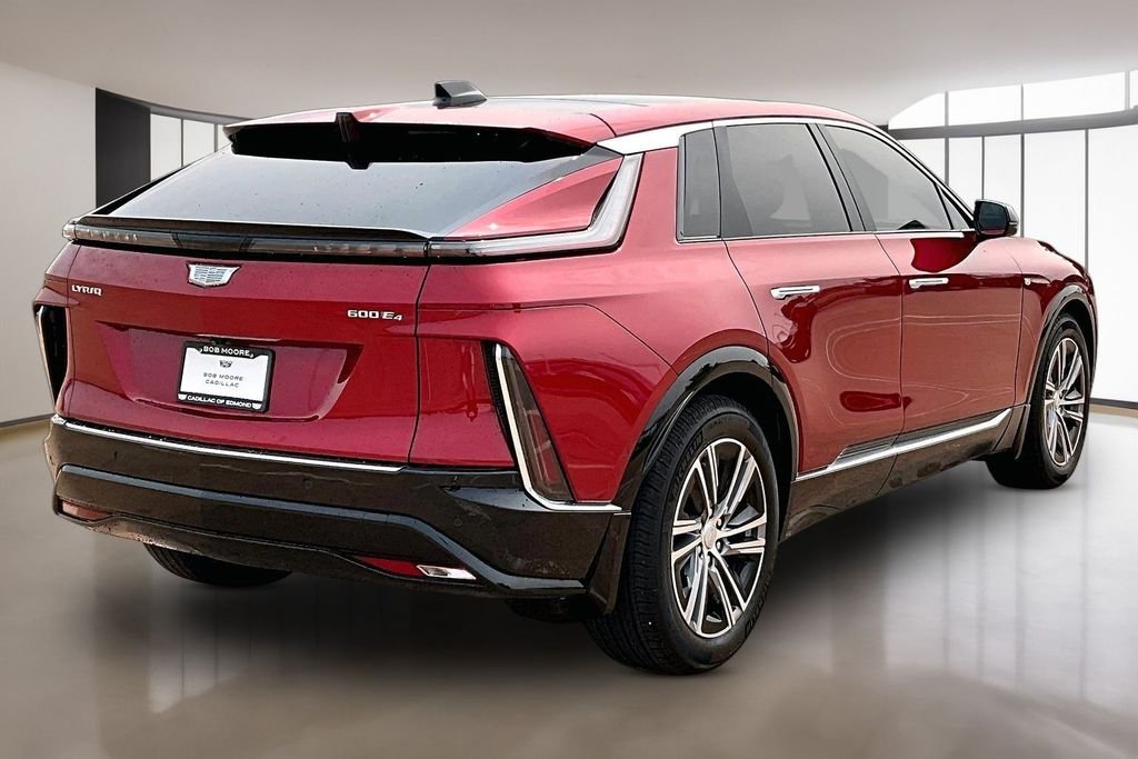 Used 2024 Cadillac LYRIQ Luxury 2 with VIN 1GYKPRRL7RZ127532 for sale in Norman, OK
