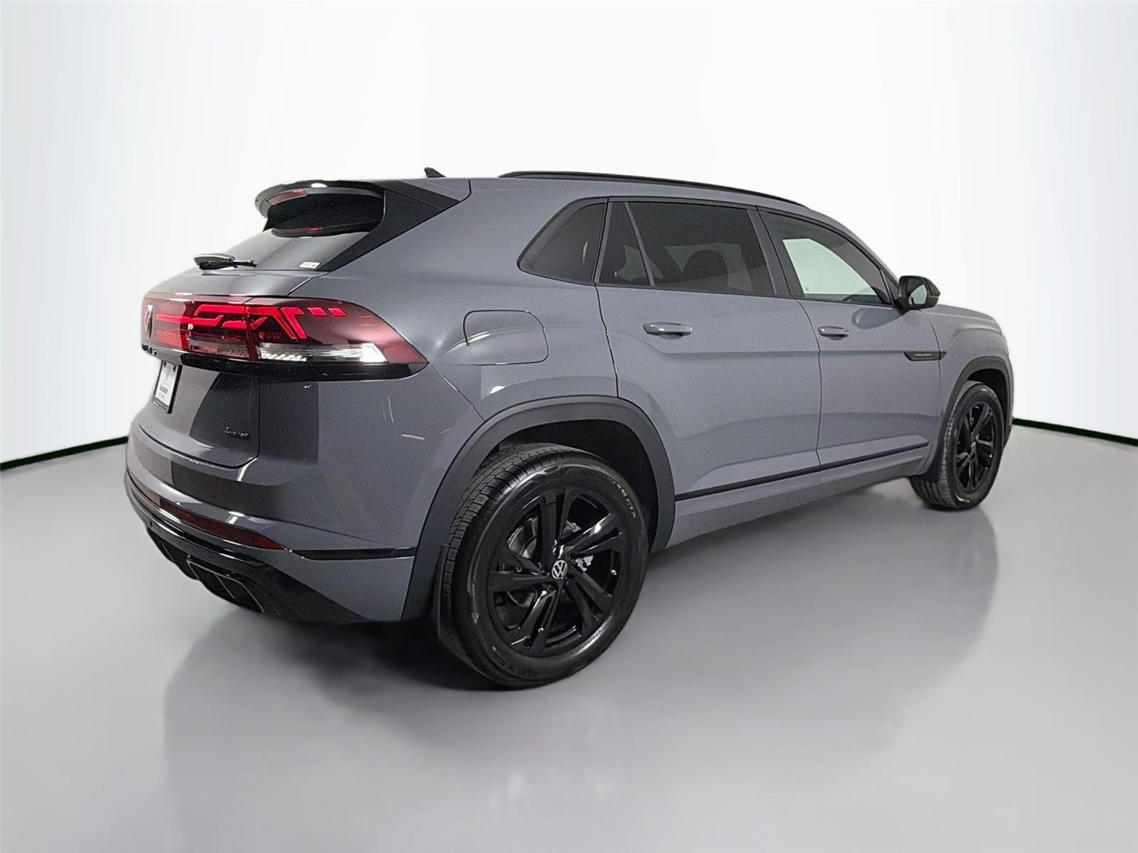 New 2026 Pure Gray Volkswagen 2.0T SEL R-Line Black image 5