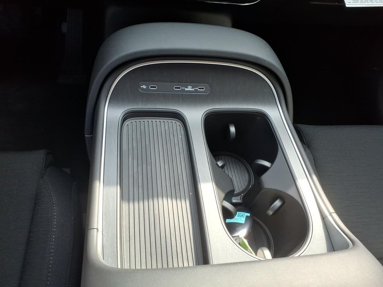 New 2026 Classy Blue Pearl Hyundai SE FWD image 28