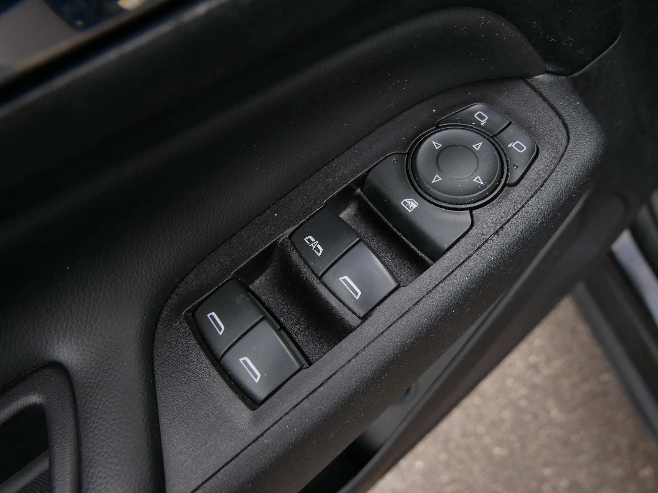 Used 2021 Mosaic Black Metallic Chevrolet LT image 21