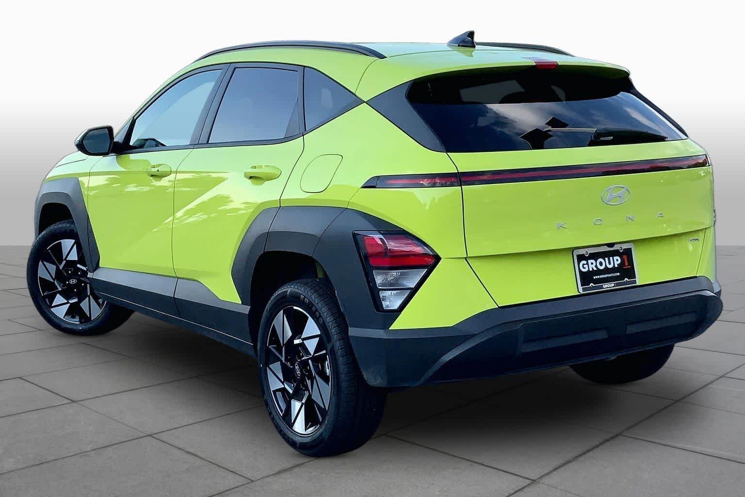 Used 2024 Neoteric Yellow Hyundai SEL image 11