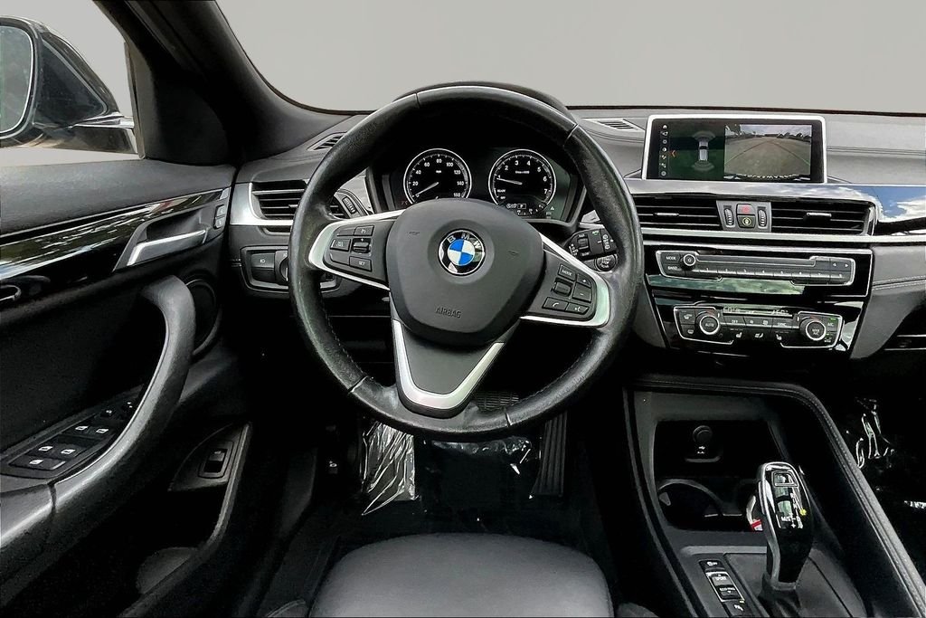 Used 2020 Black BMW sDrive28i image 8