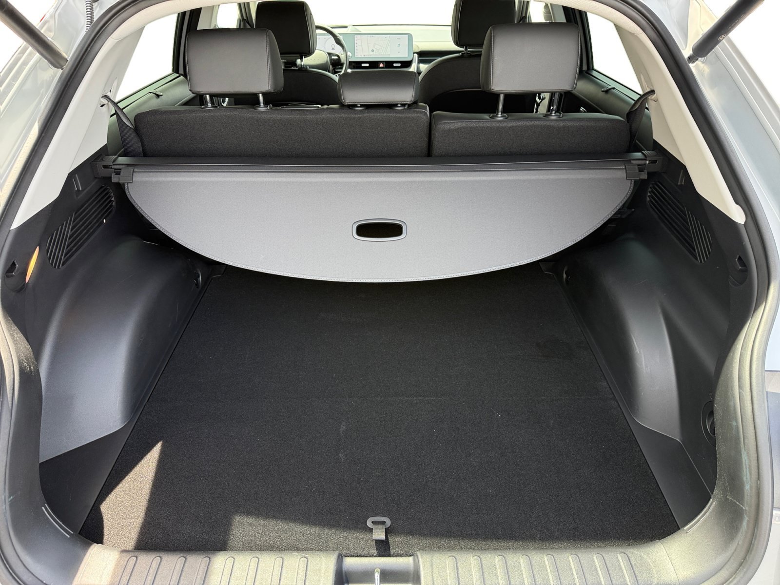 Certified Used 2024 Cyber Gray Hyundai Limited image 17