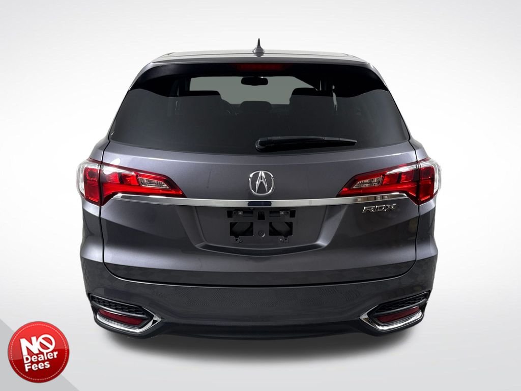 Used 2018  Acura Technology Package image 4