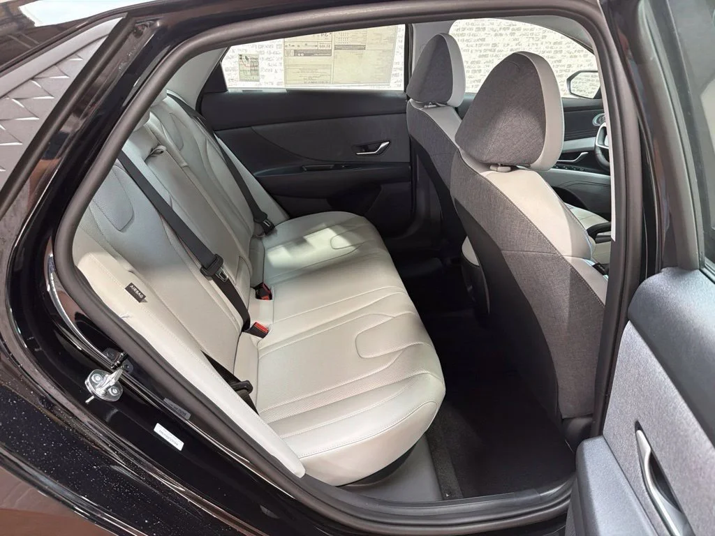 New 2026 Abyss Black Hyundai SEL Sport Plus image 11