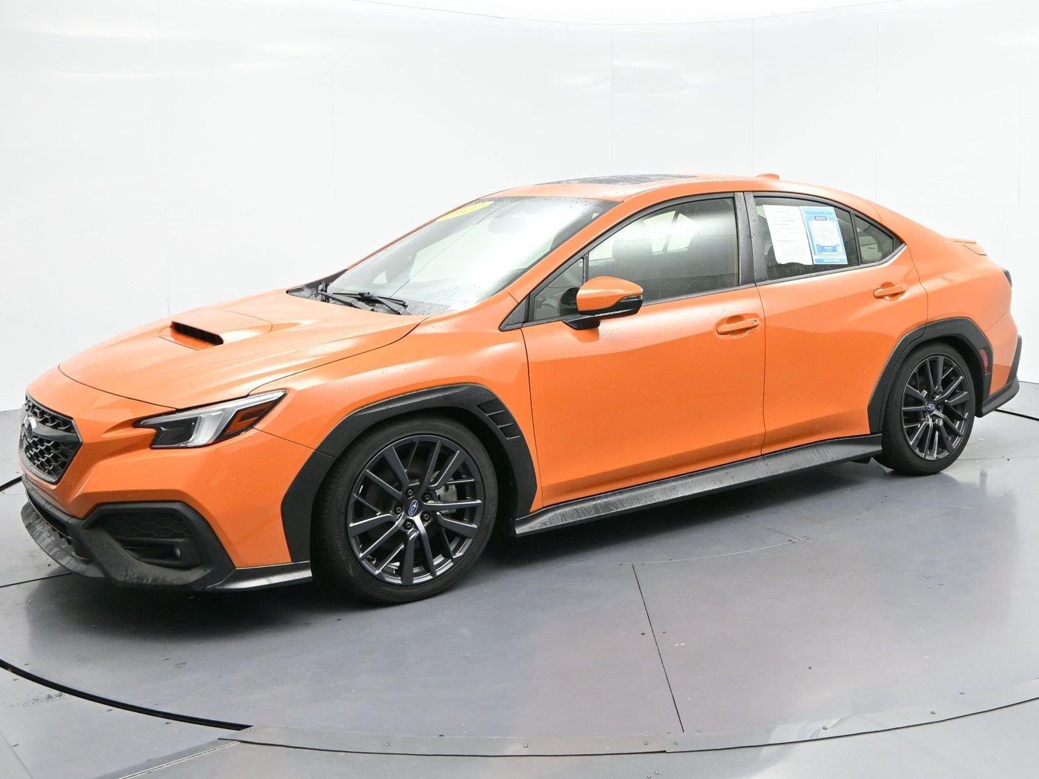 Used 2022 Solar Orange Pearl Subaru Limited image 4