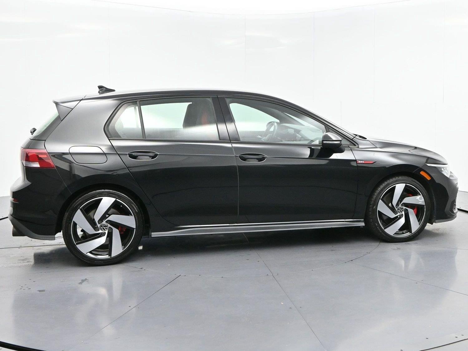 Used 2024 Mythos Black Metallic Volkswagen S image 8
