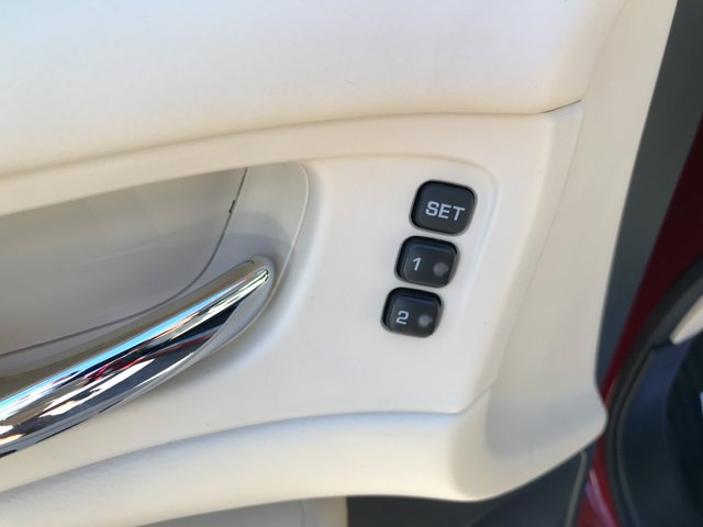 Used 2023 Scarlet Ember Tintcoat Nissan SL image 13