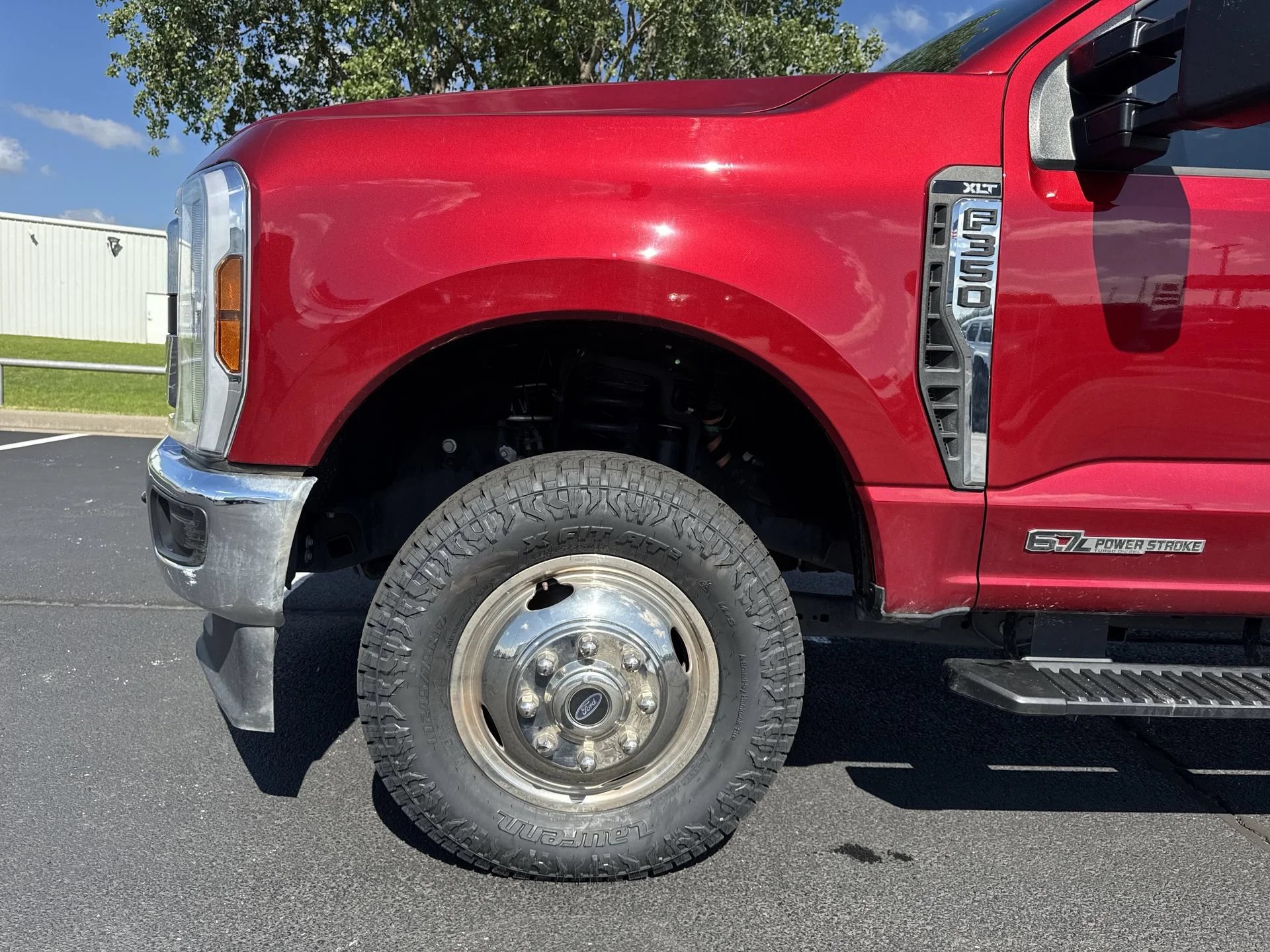 2025 Ford F-350 Super Duty XLT - Photo 10