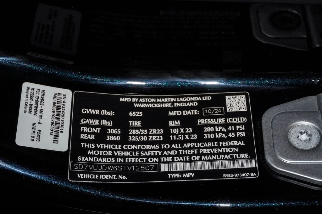 Used 2025 Q Oberon Black Aston Martin 707 image 35