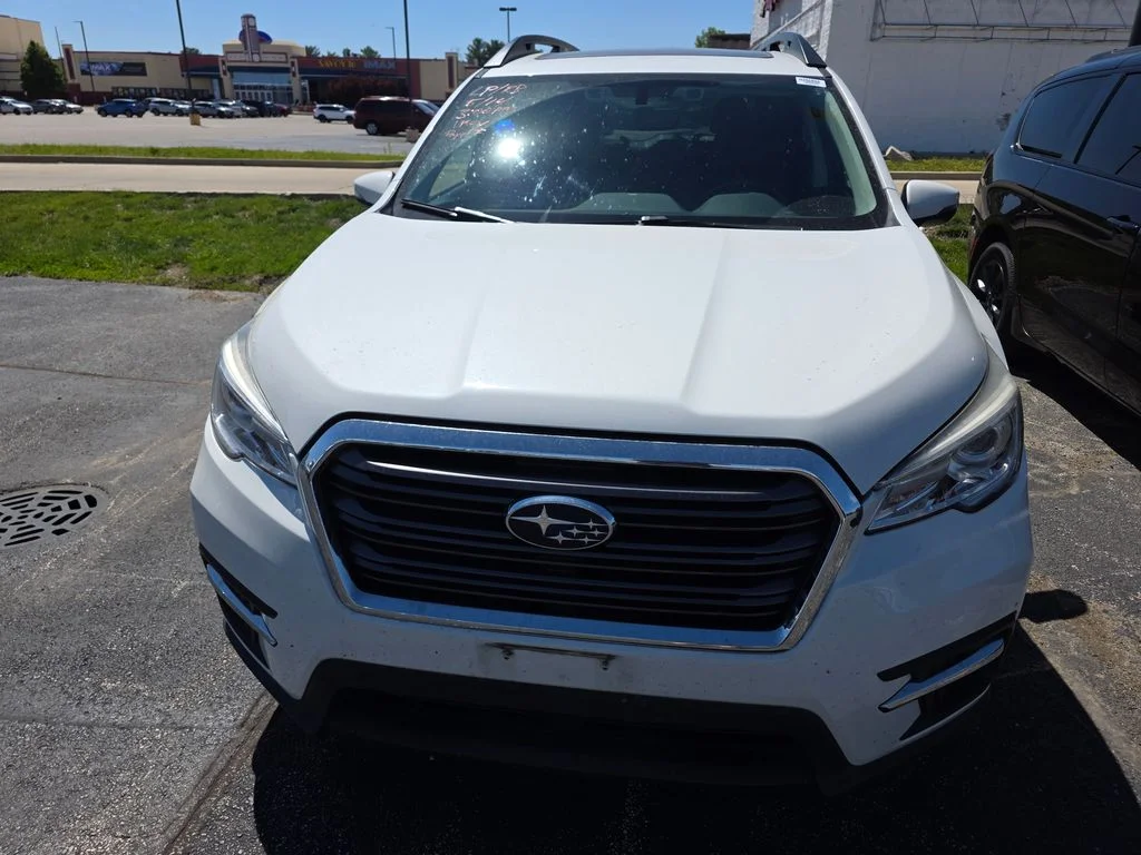 2019 Subaru Ascent Limited 7 Passenger's photo