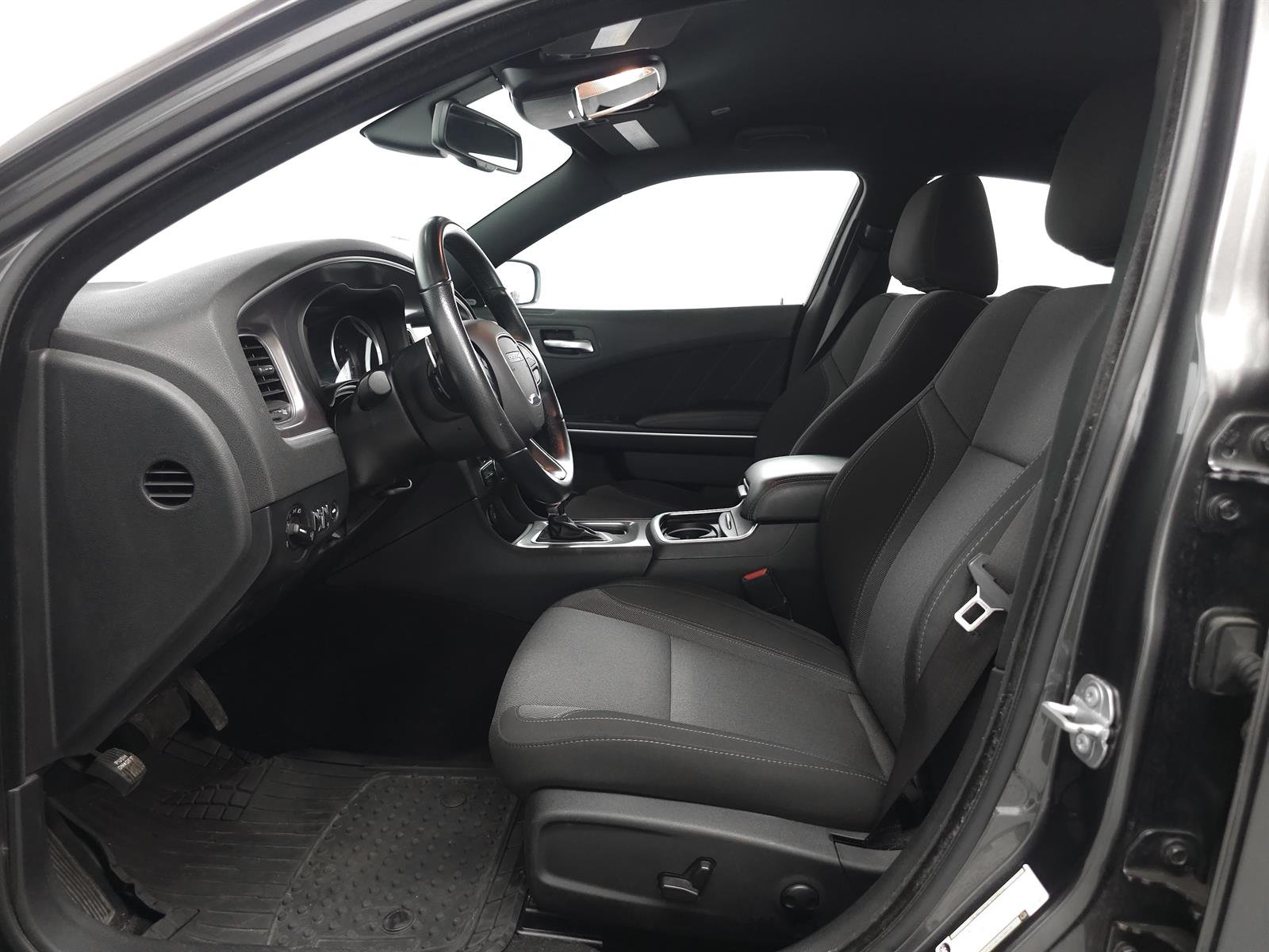2022 Dodge Charger SXT - Photo 4