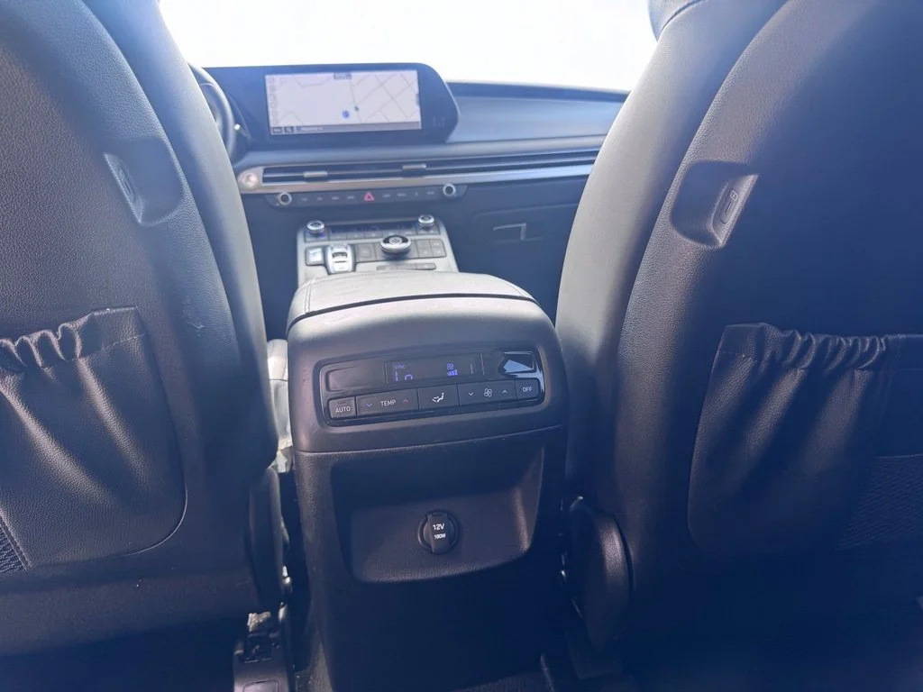 Used 2025 Gray Hyundai SEL image 19