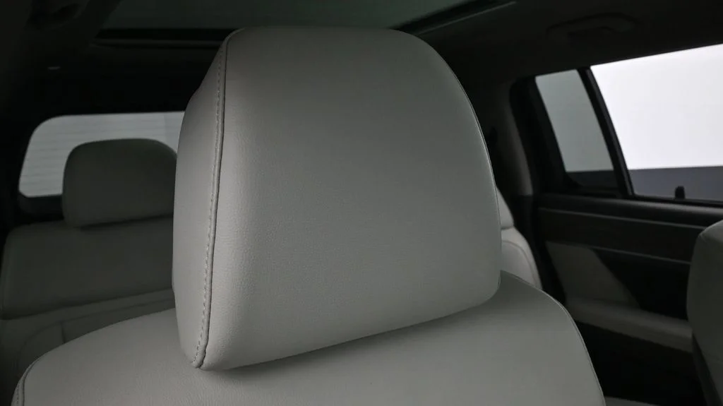 Used 2024 Gray Hyundai Limited image 18