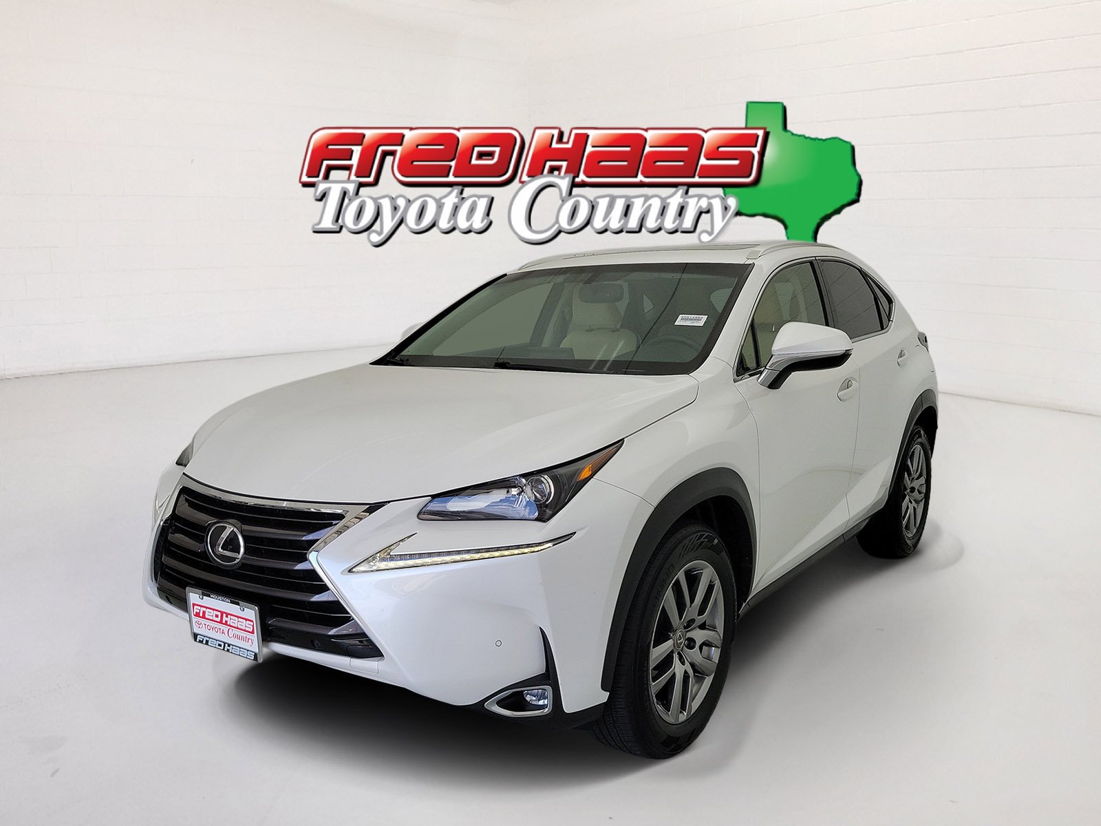 2015 Lexus NX 350 200t 4x2's photo