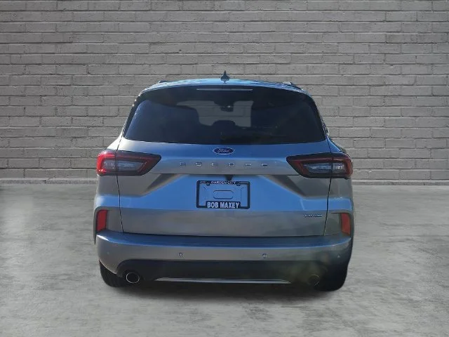Used 2023 Silver Ford ST-Line image 6
