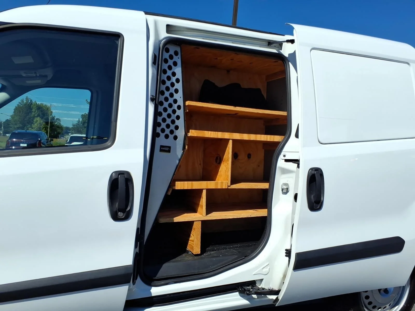 Used 2022 Bright White Ram Tradesman image 21