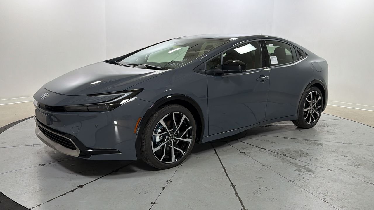 2026 Toyota Prius Plug-in Hybrid  XSE