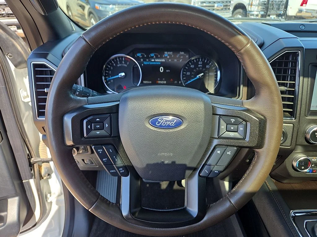 Used 2020 White Ford King Ranch image 21