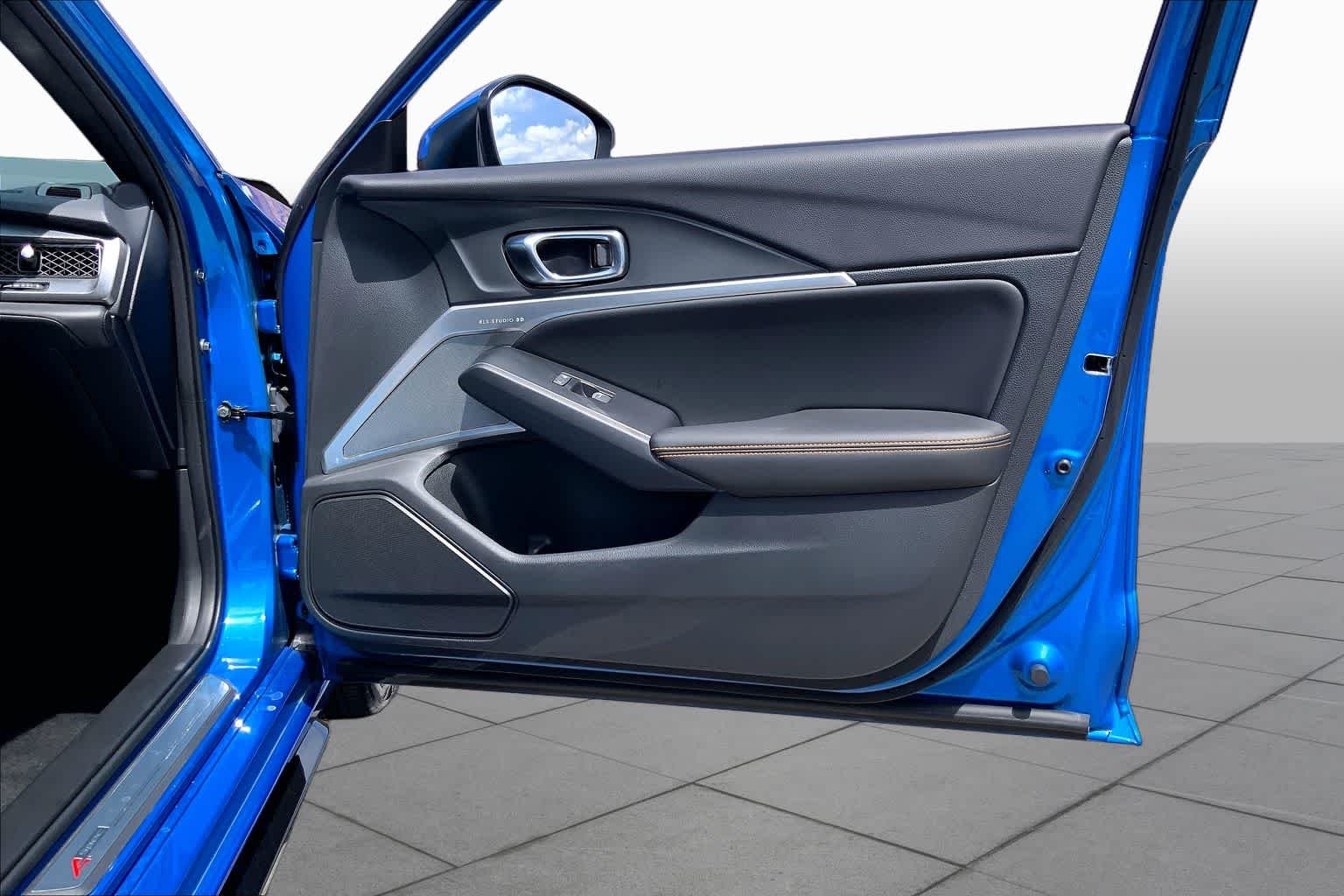 Used 2026 Double Apex Blue Pearl Acura w/A-Spec Technology Package image 23