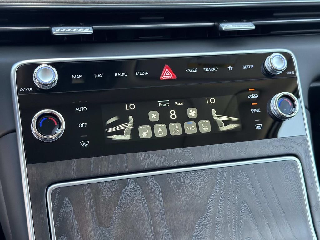 New 2026 Blue Genesis 2.5T Select image 26
