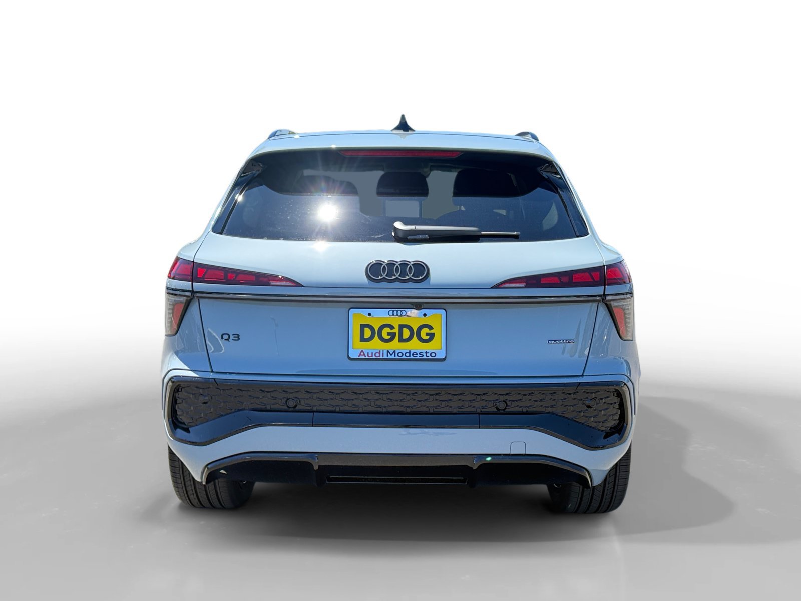 New 2026 Arrow Gray Pearl Effect Audi S line quattro image 4