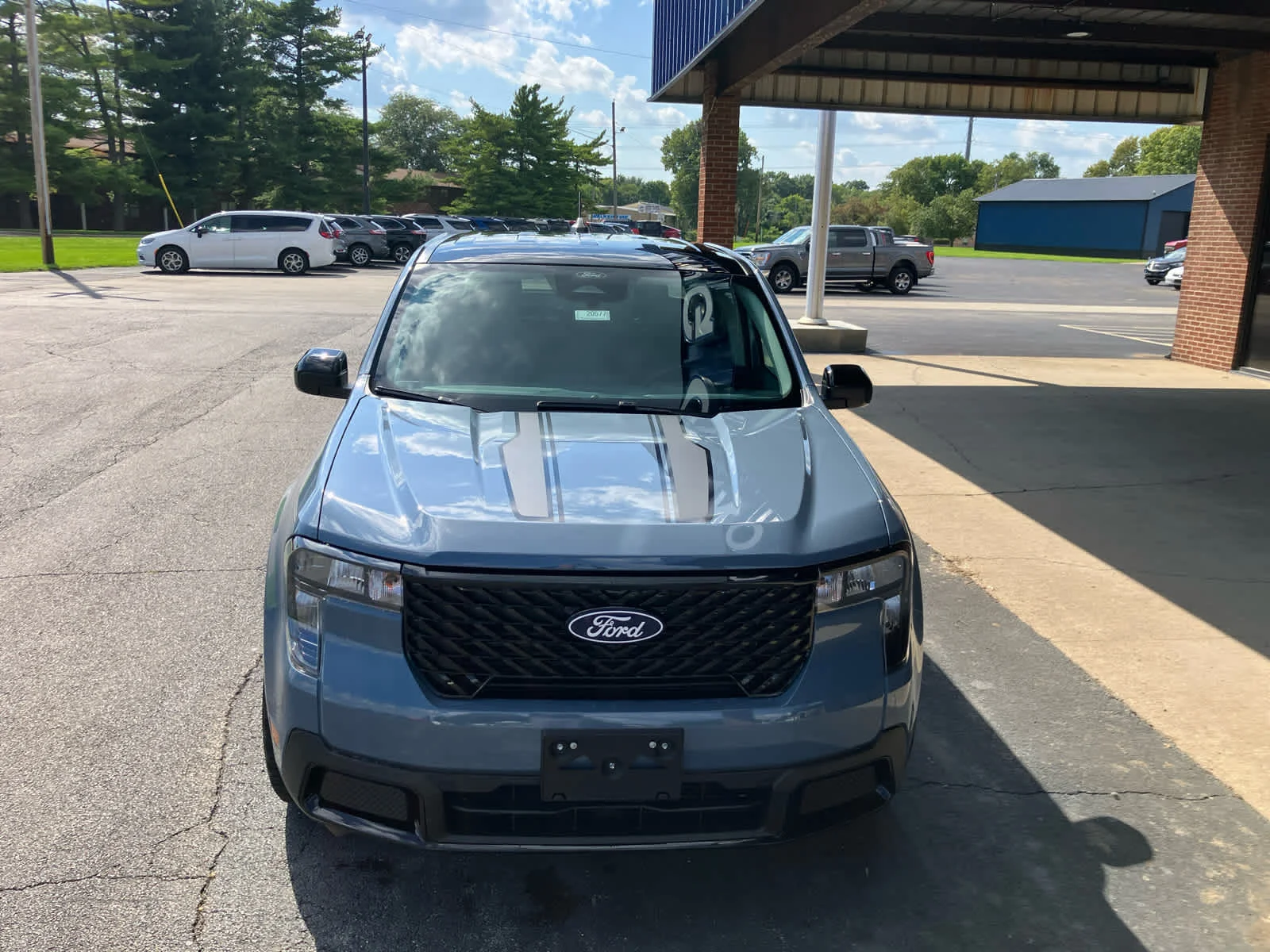 New 2026 Azure Gray Metallic Tri-Coat Ford XLT image 7