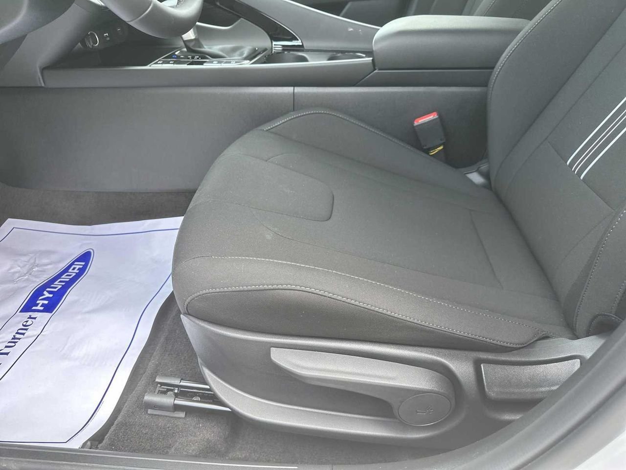2025 Hyundai Elantra Blue - Photo 39