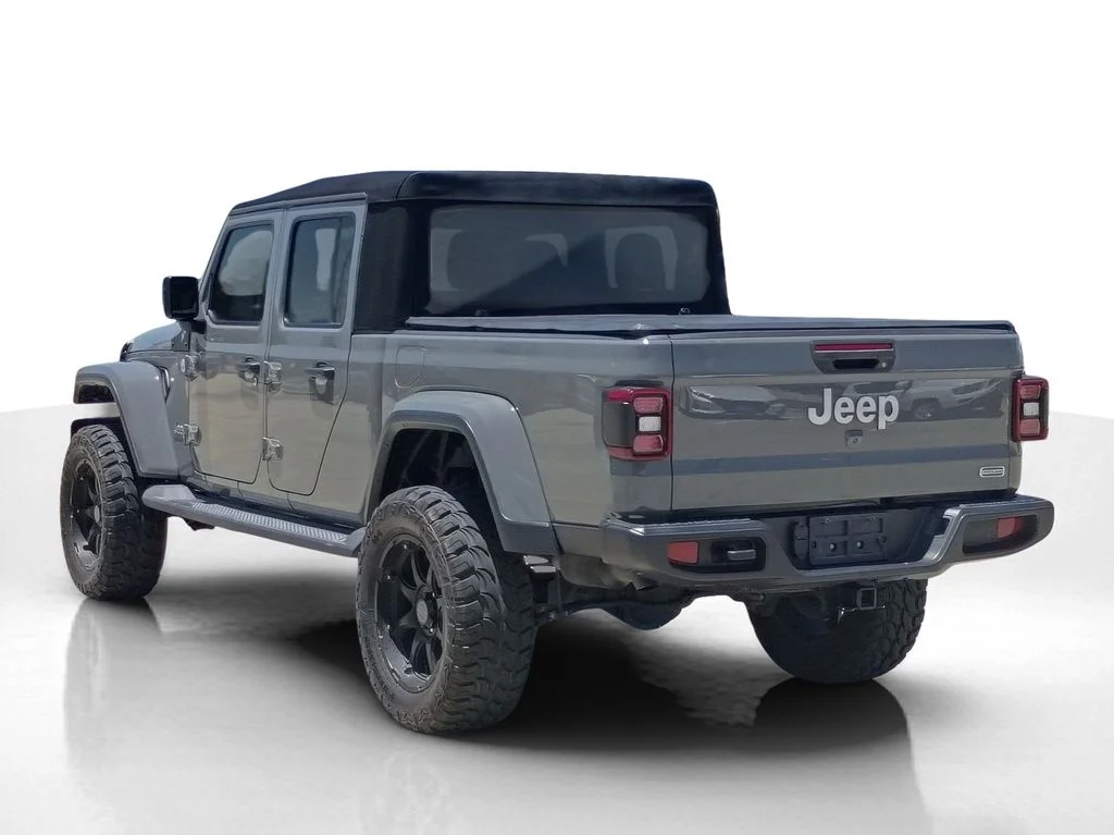 Used 2020 Gray Jeep Overland image 9