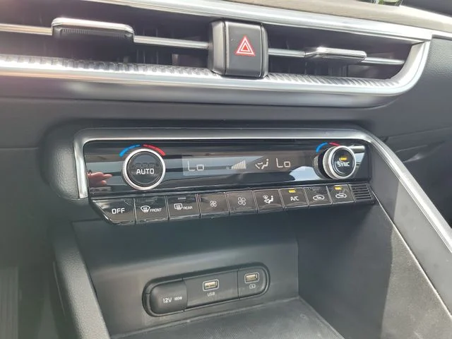 2023 Kia K5 EX - Photo 23