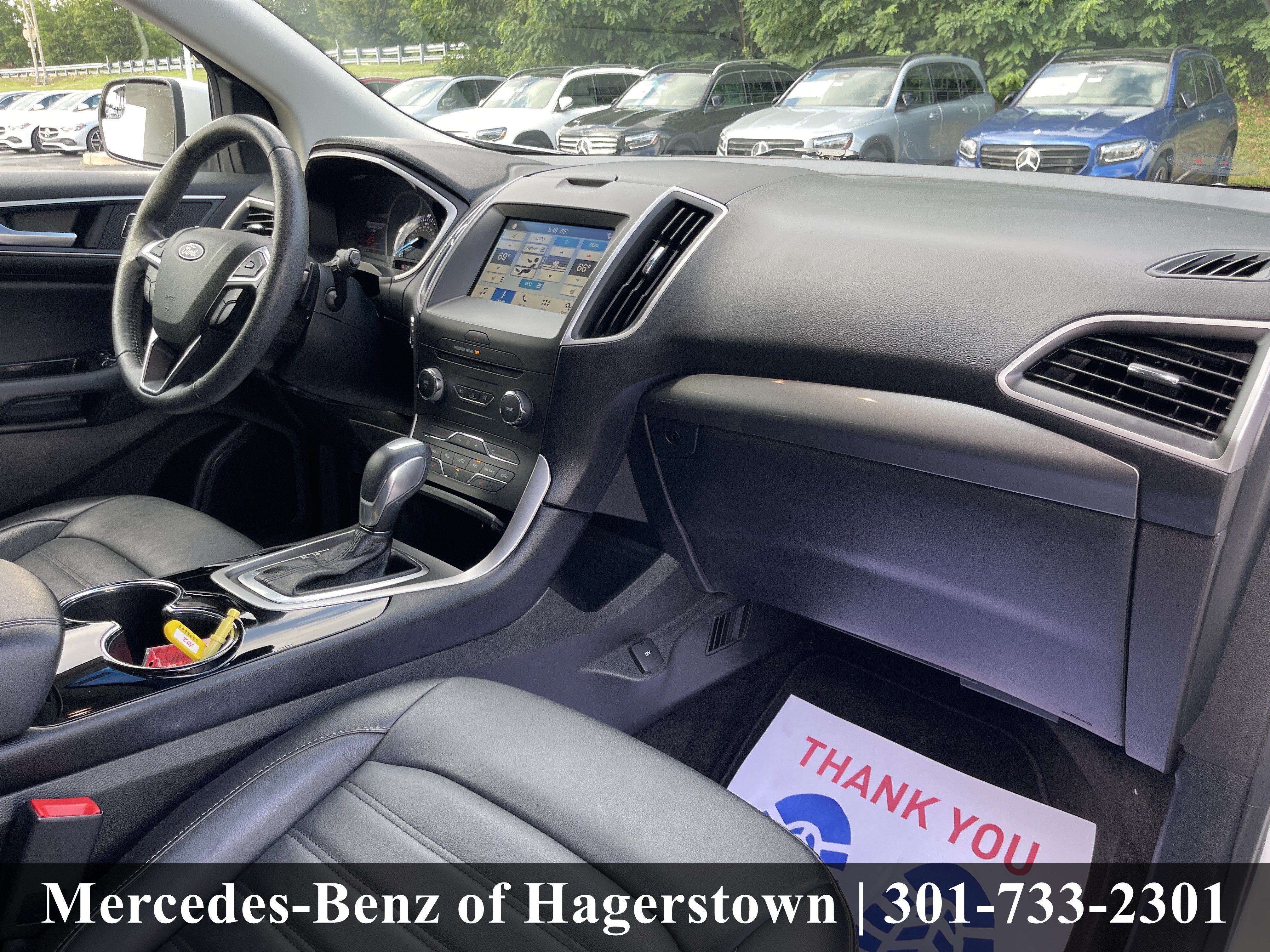 Used 2018 Oxford White Ford SEL FWD image 23